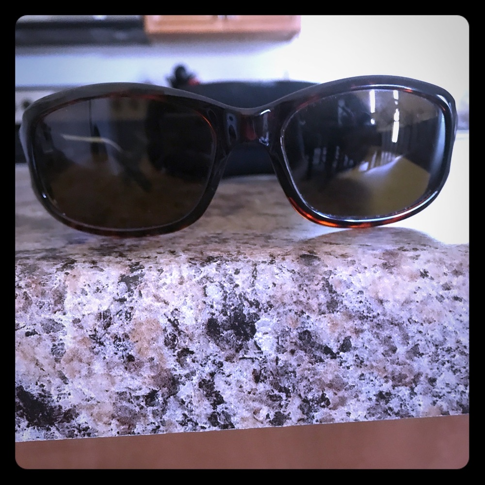 Costa sunglasses tortoise print Vella VL 10